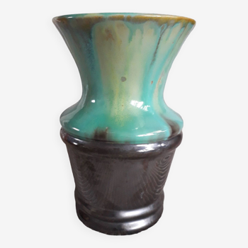 Very original vintage ceramic vase