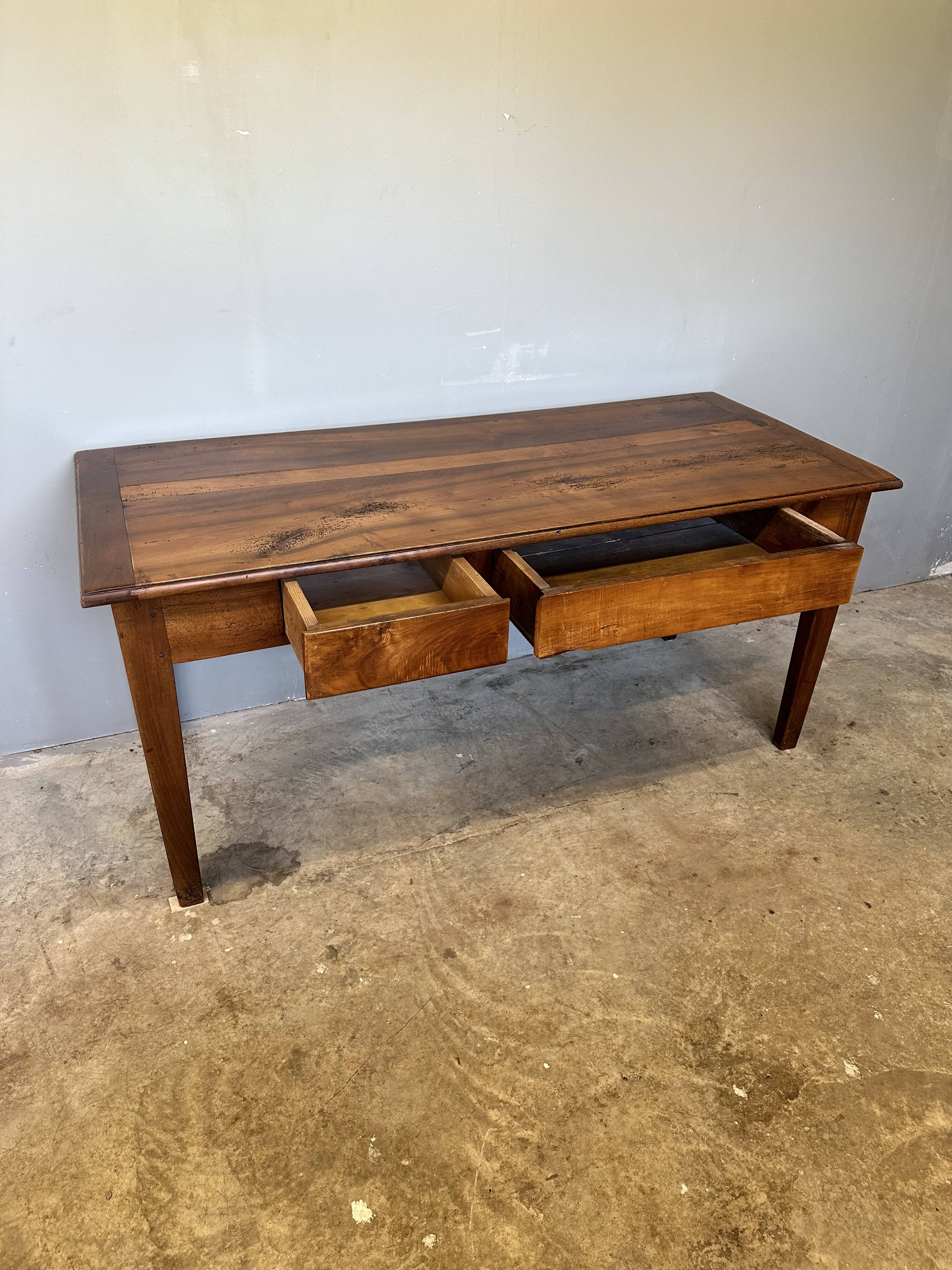 Farmhouse table