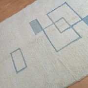 Handmade natural wool rug, size 150 x 250 cm