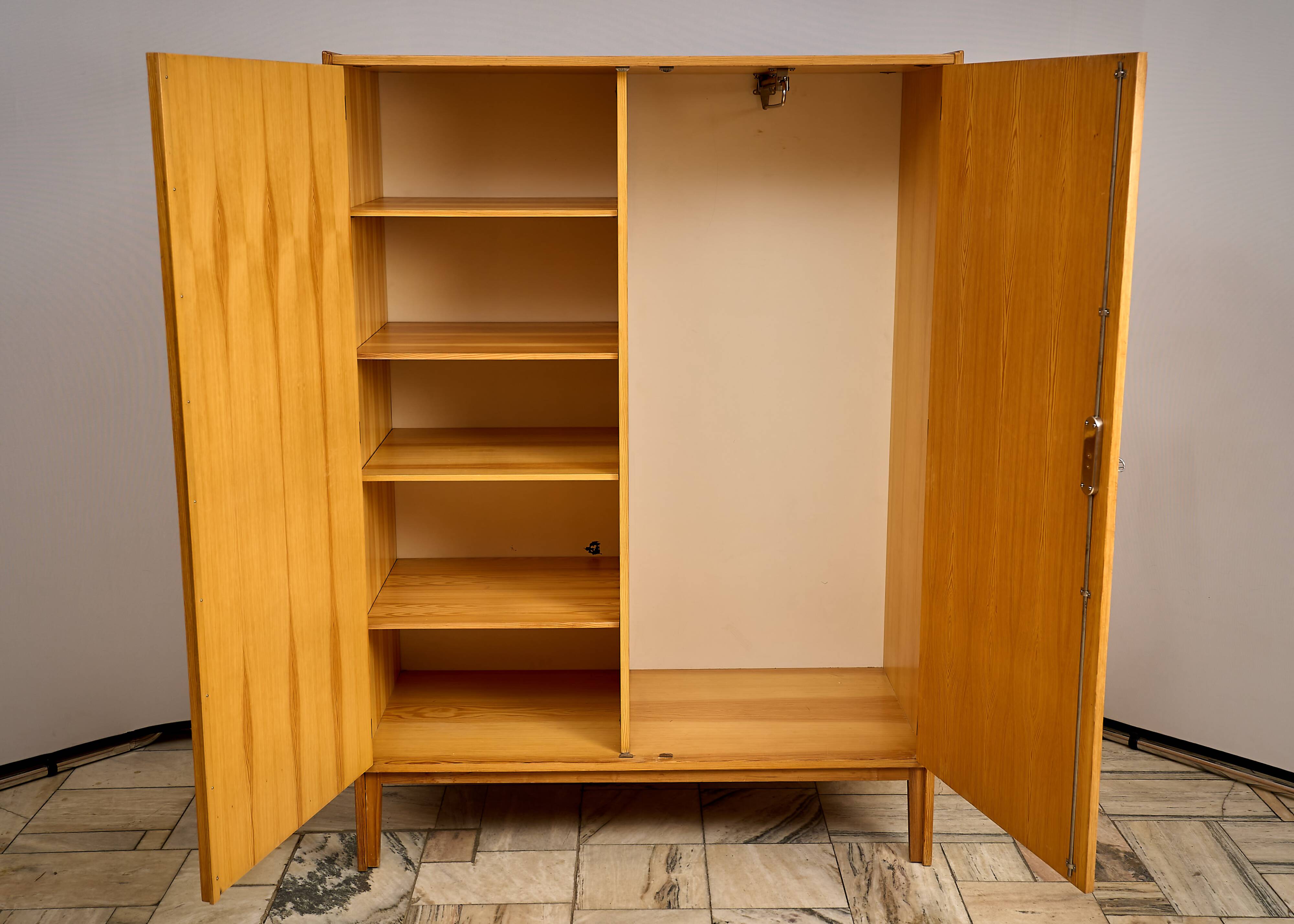 Czechoslovakian Vintage Wardrobe