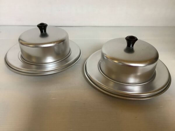 Paire de beurriers cloche anciens Belgium