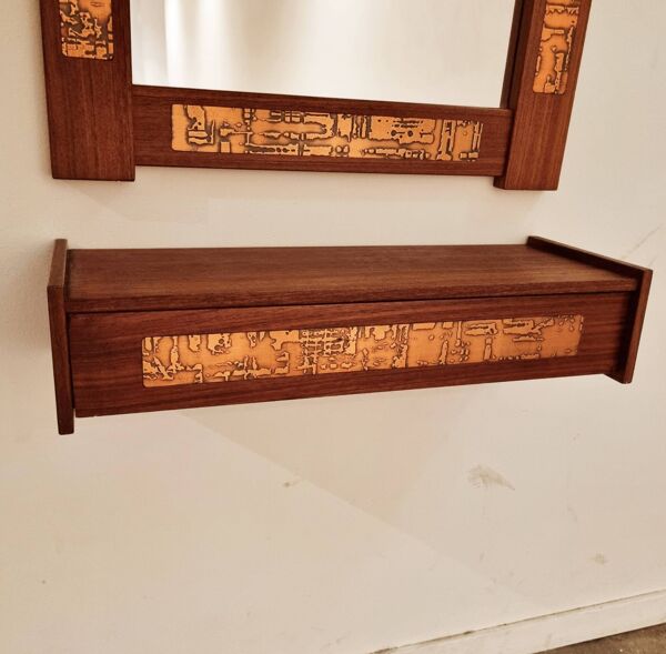 Ensemble de couloir mid-century en teck et cuivre avec miroir et étagère, 1960s, set de 2