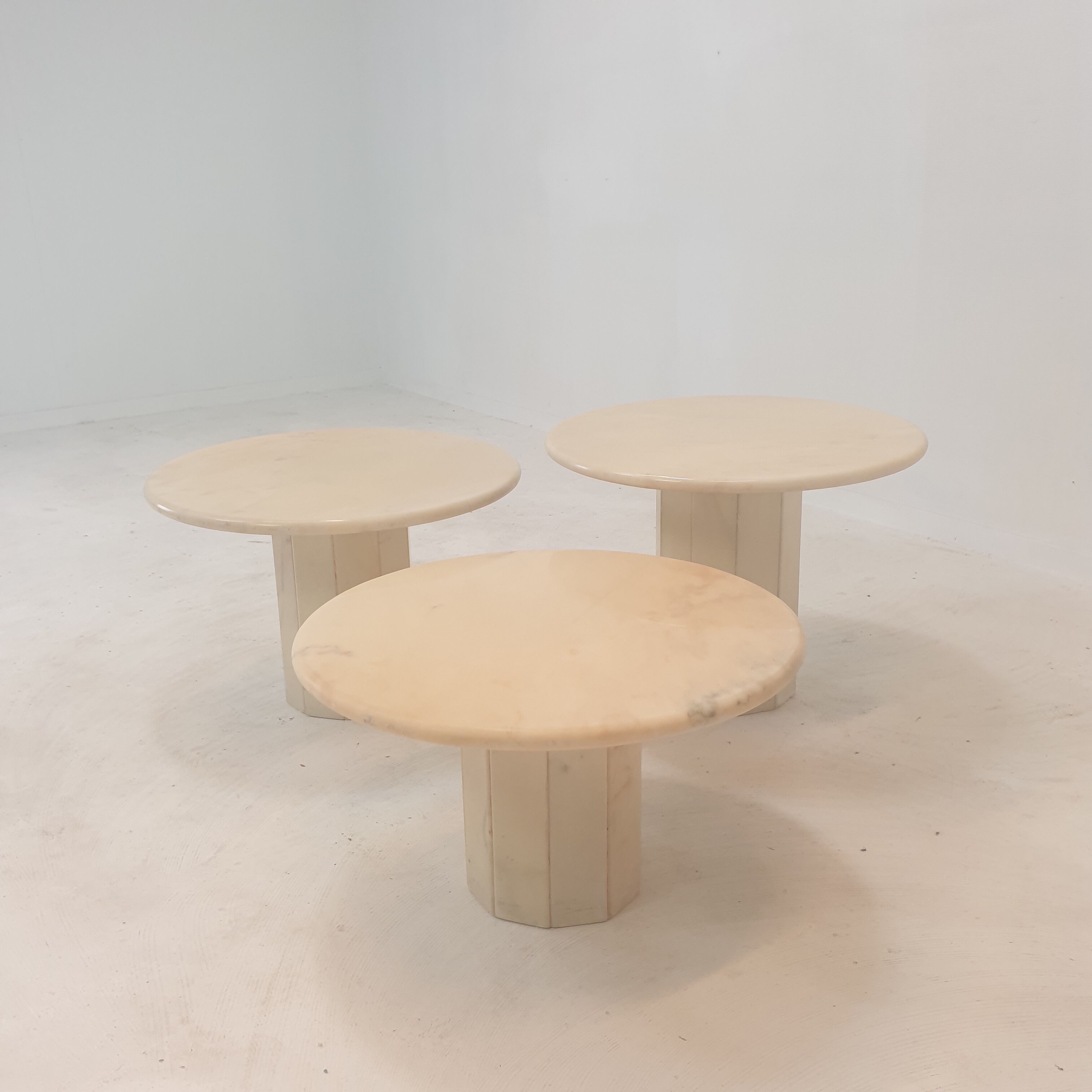 Set of 3 Italian Marble Side Tables, 1970s
