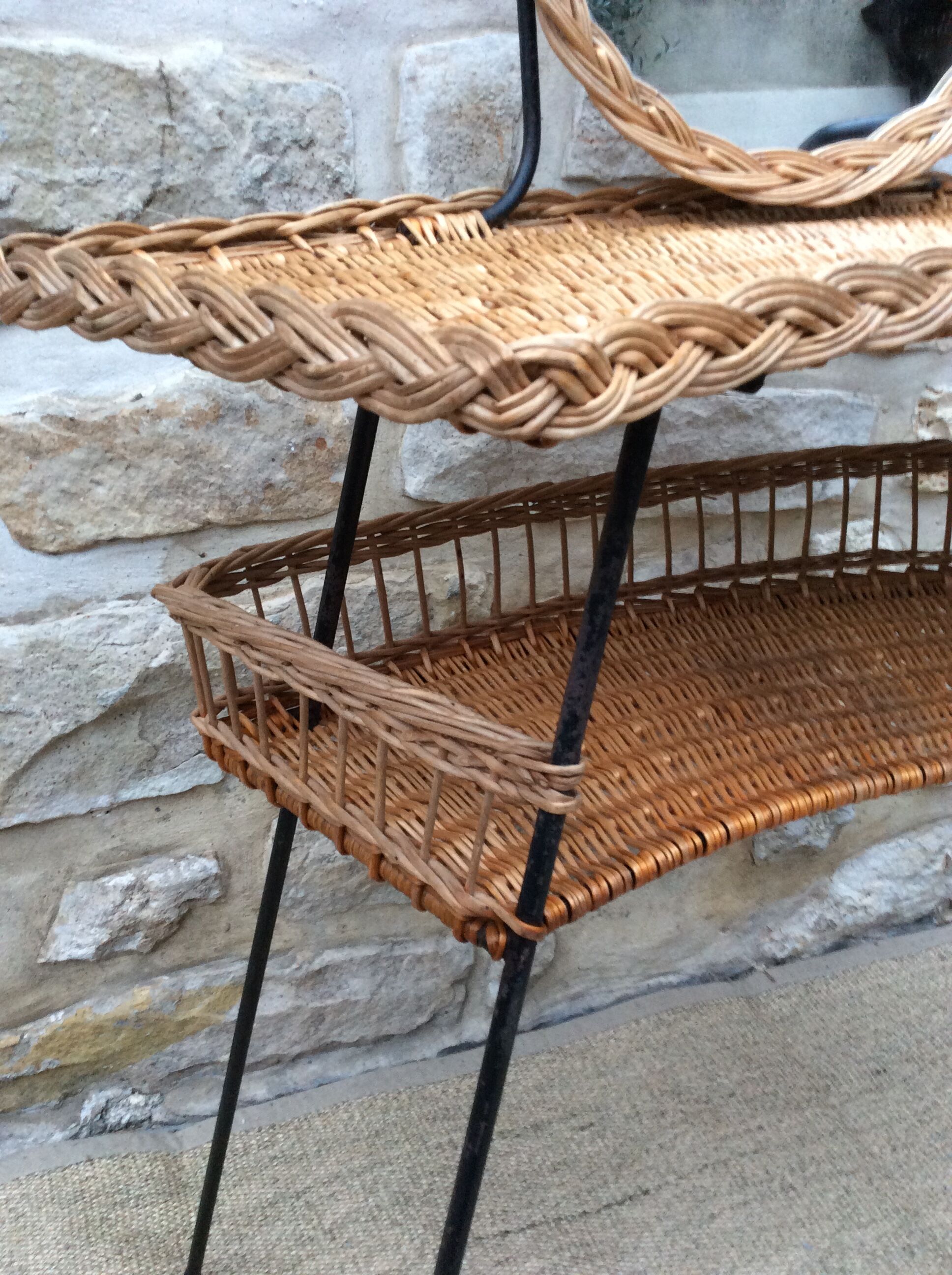 Wicker dressing table
