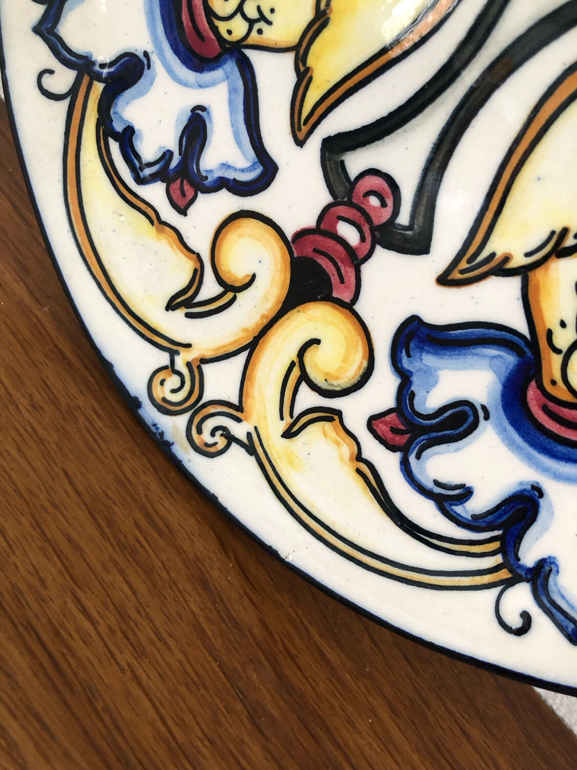Decorative ceramic plate Pascual Zorrilla