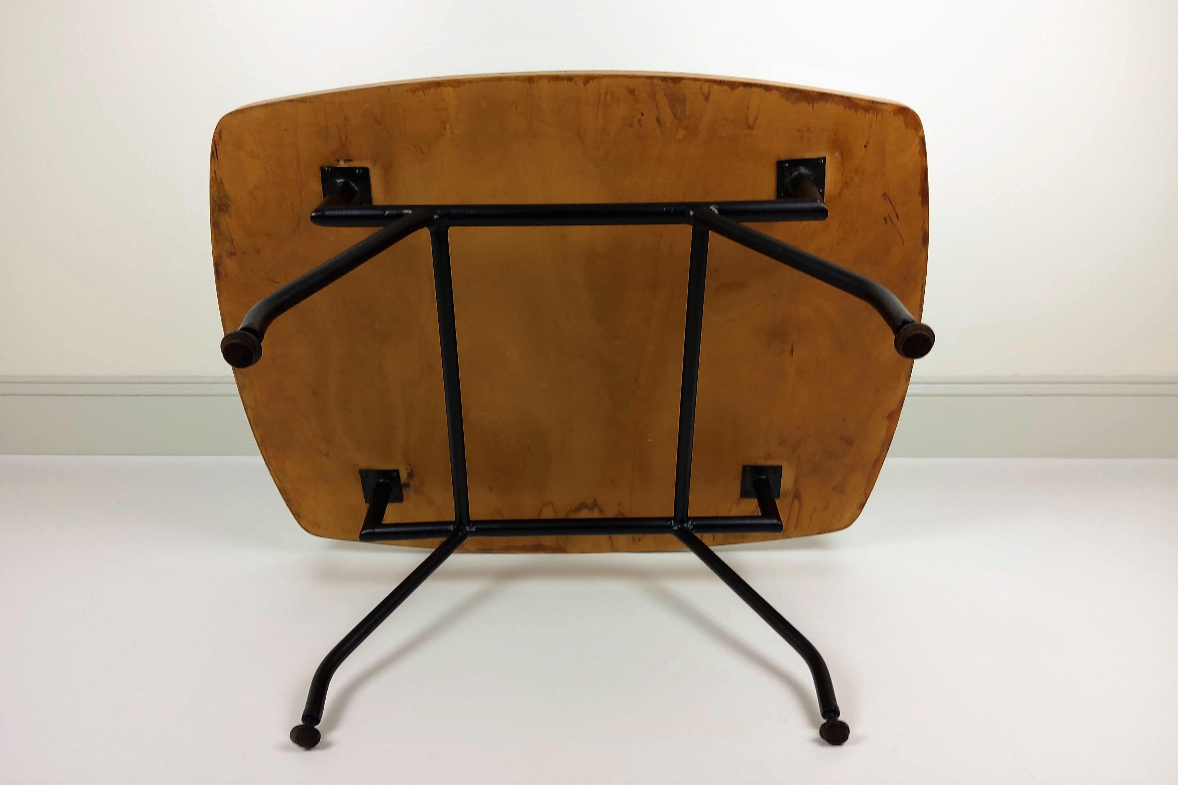 Vintage coffee table 1950