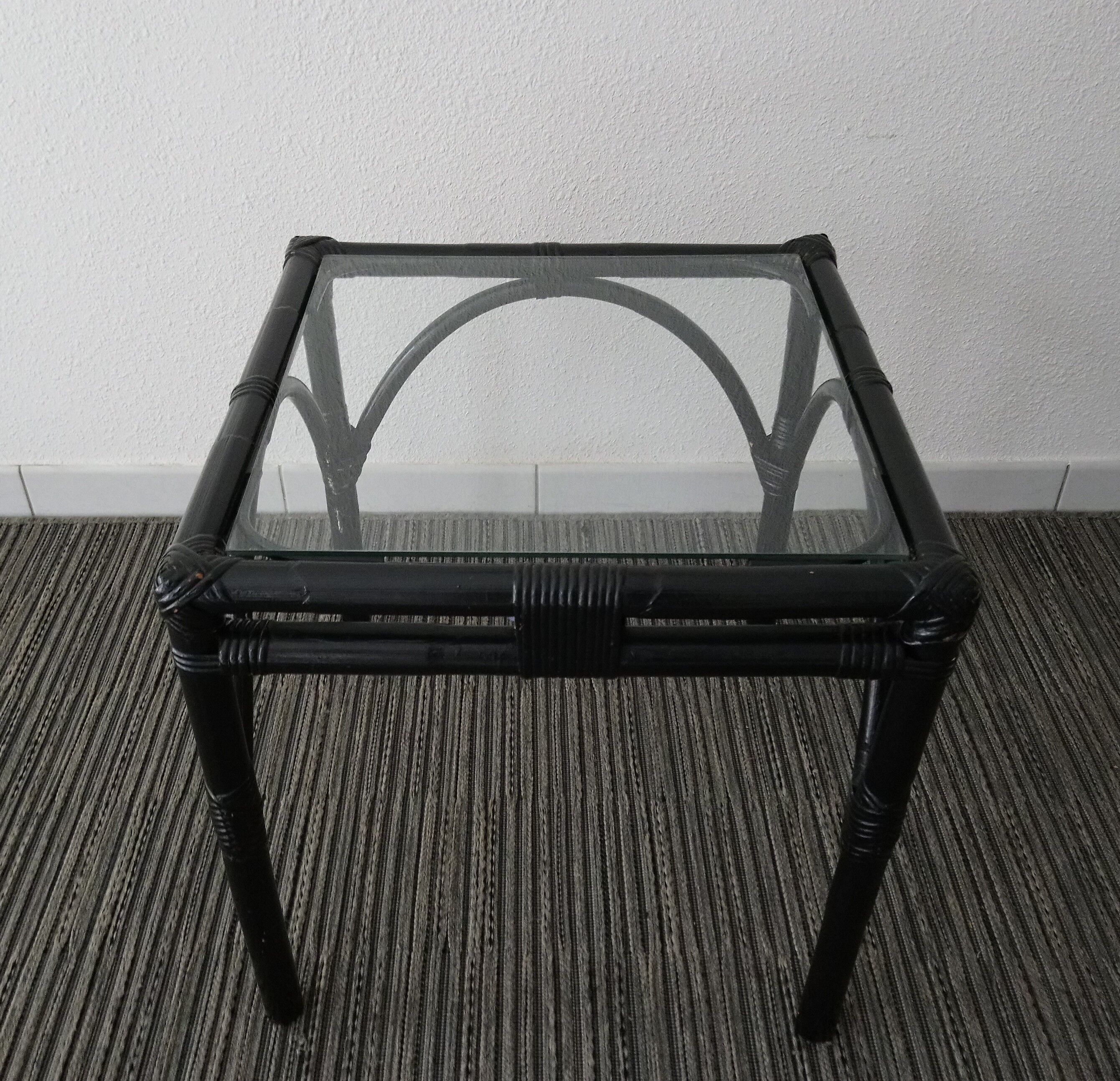 Side table in rattan bamboo and glass 70s