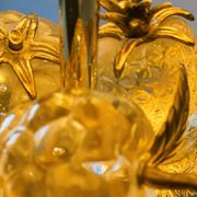 Hollywood Regency table lamp with crystal fruit with brass details, 1970s