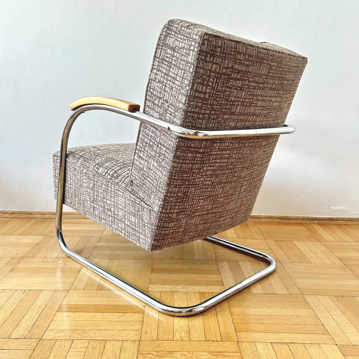 Functionalist armchair Mücke-Melder, Famos