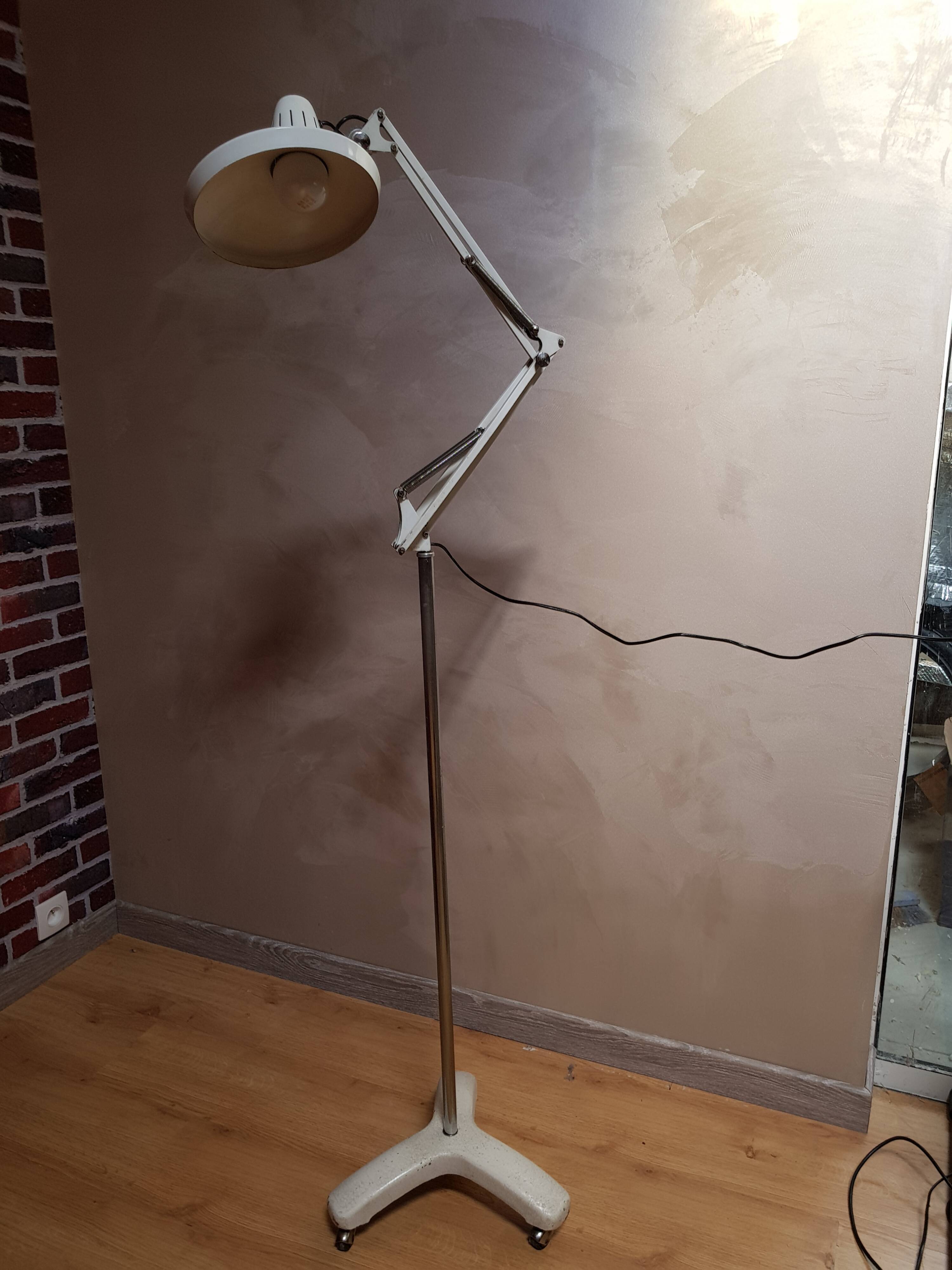 Fase of 70s floor lamp