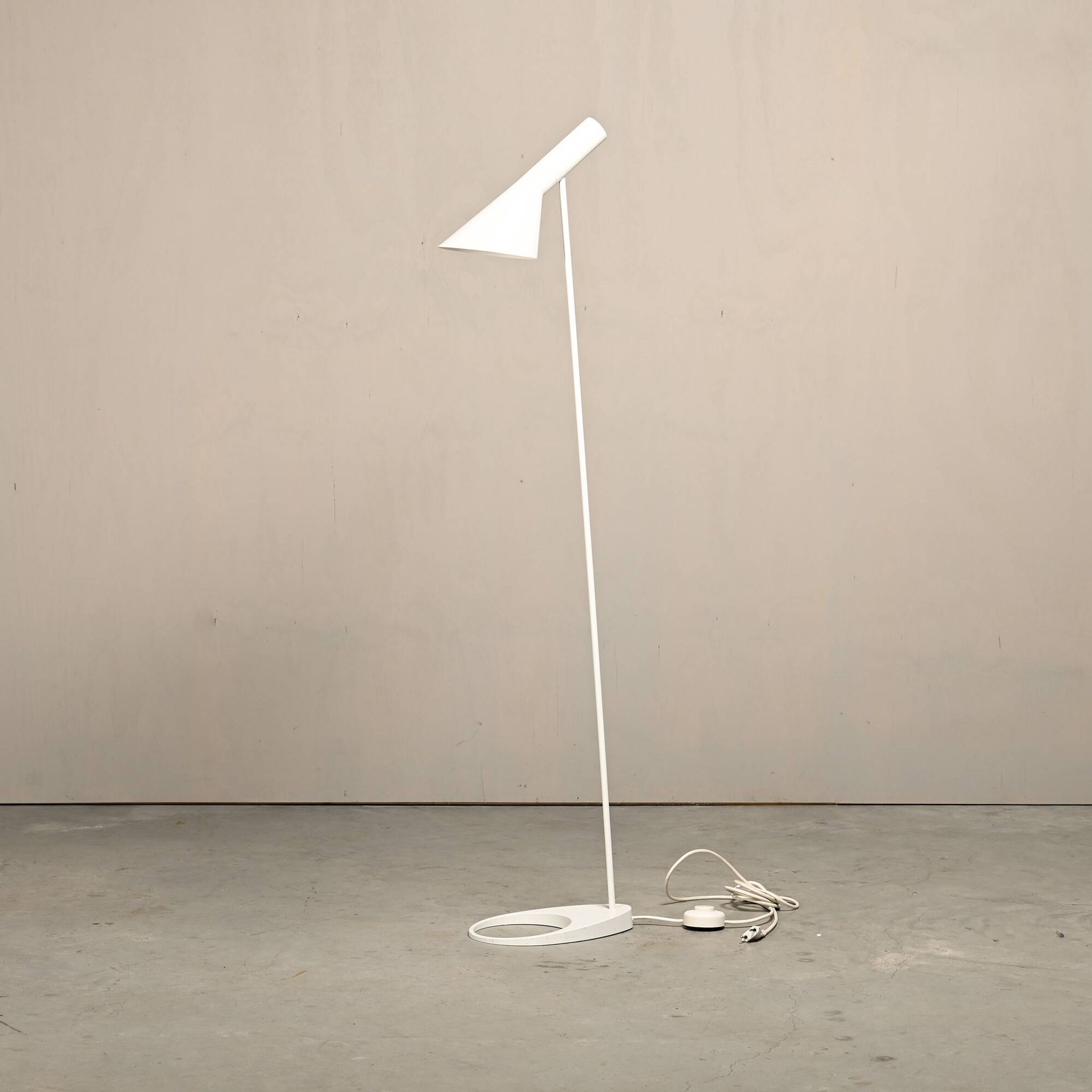 Arne Jacobsen white AJ Floor Lamp for Louis Poulsen, Denmark