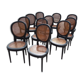 11 canne chairs