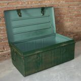 Cantine militaire verte