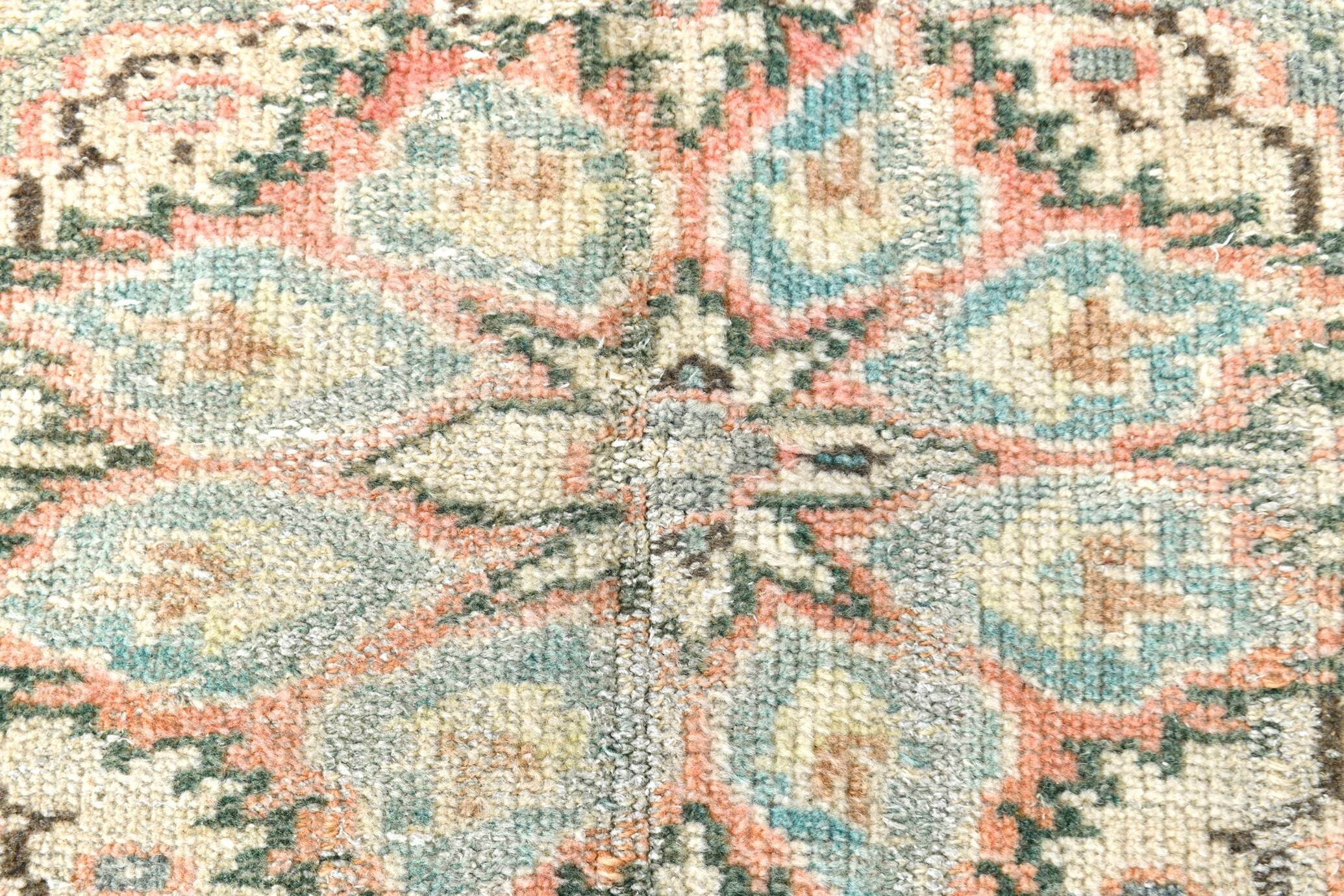 Red & Cream Classic Pattern Vintage Rug, 180x261Cm