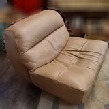 Individual leather armchair