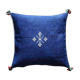 Coussin marocain bleu à pompon en coton