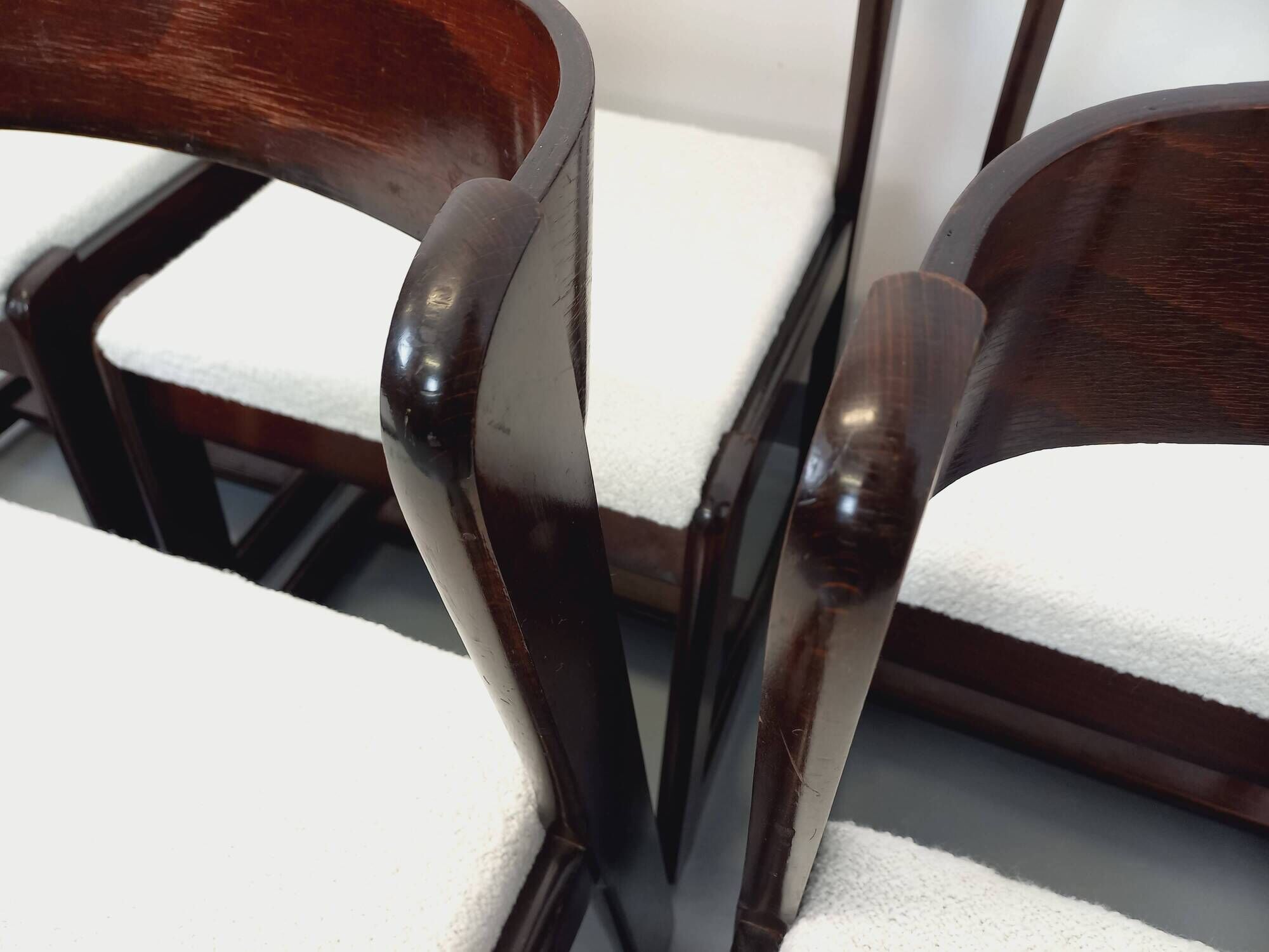 Set of 6 vintage Italian sleigh chairs by Mario Sabot