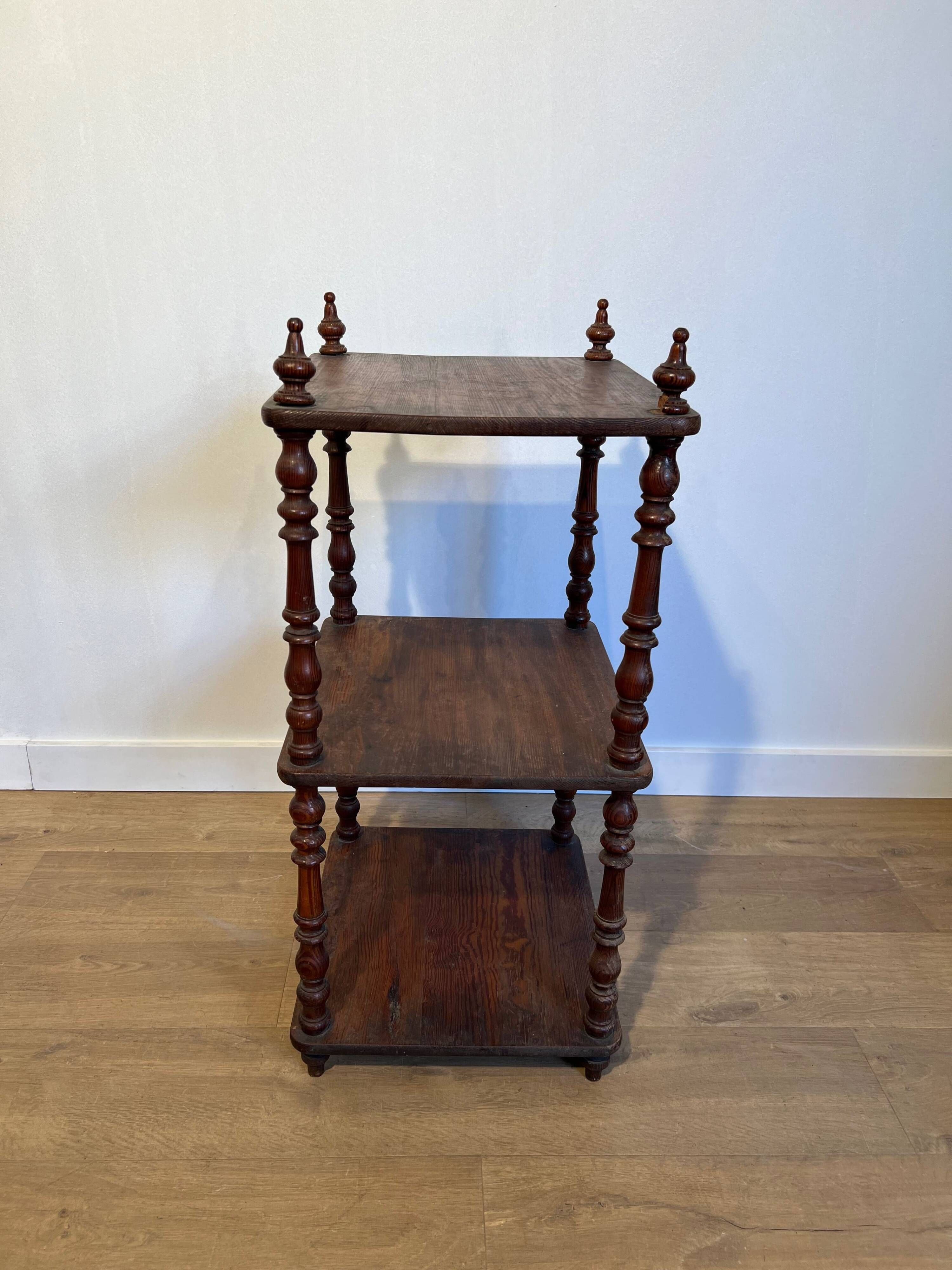 Three-Tier Shelf in Pitch Pine with Turned Columns and Spindles. Work