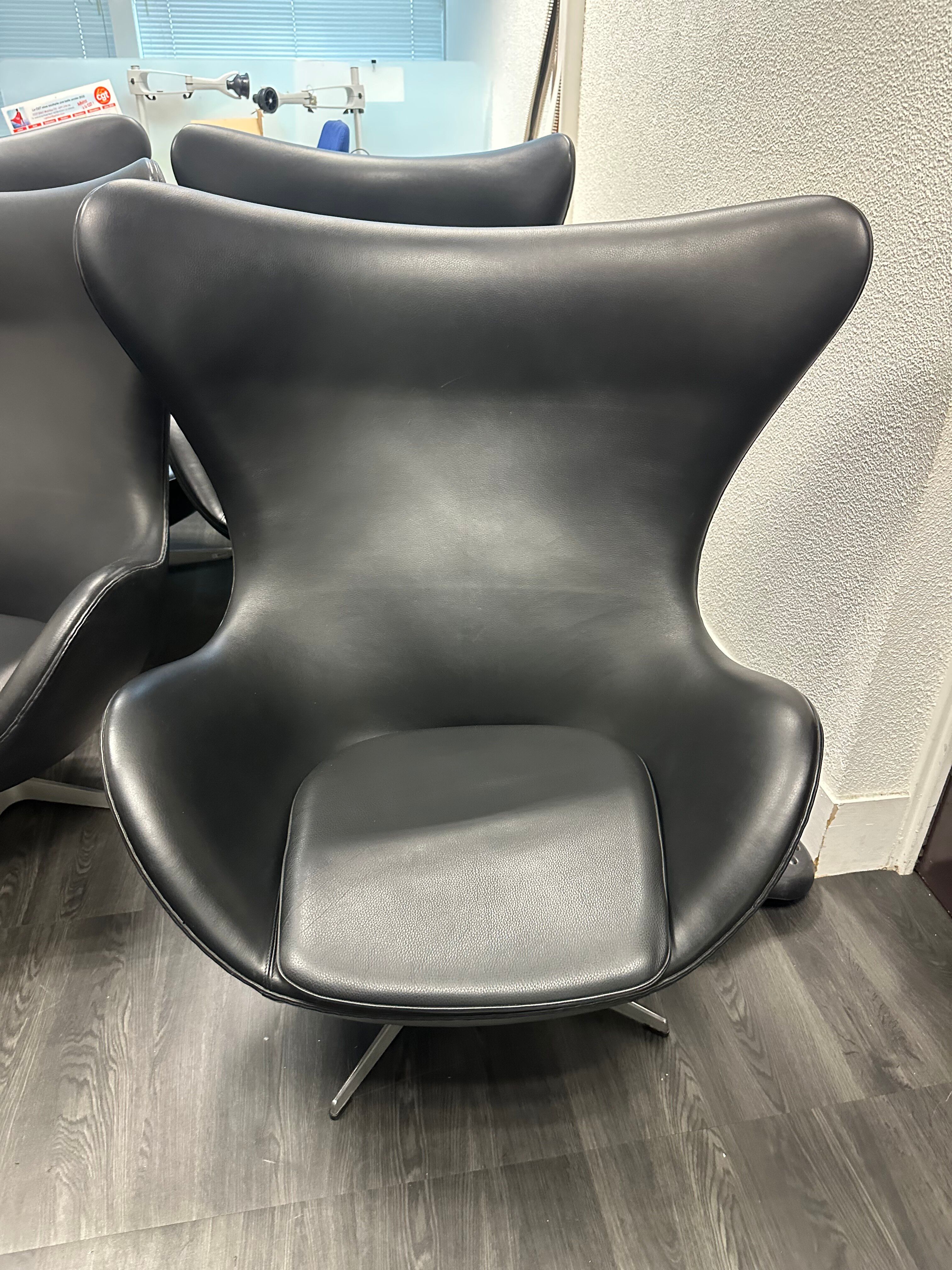 Fauteuil EGG Chair Arne Jacobsen pour Fritz Hansen