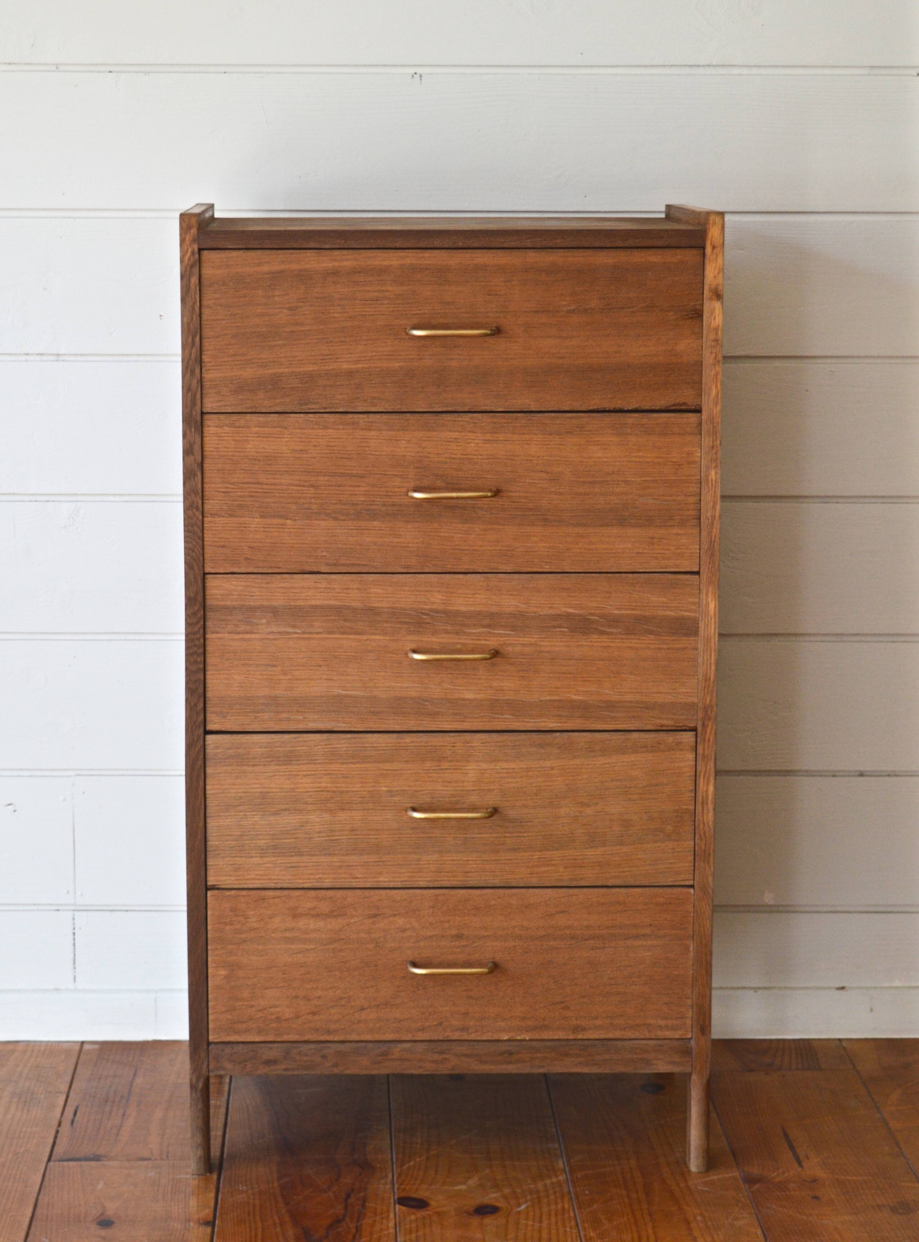 chiffonier