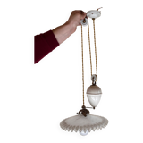 Opaline “rise and fall” suspension