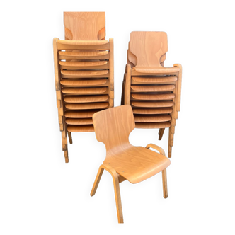 Set of 20 Scandinavian chairs