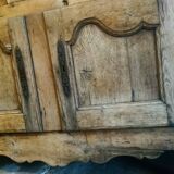 Buffet Bressan ancien en chêne et noyer