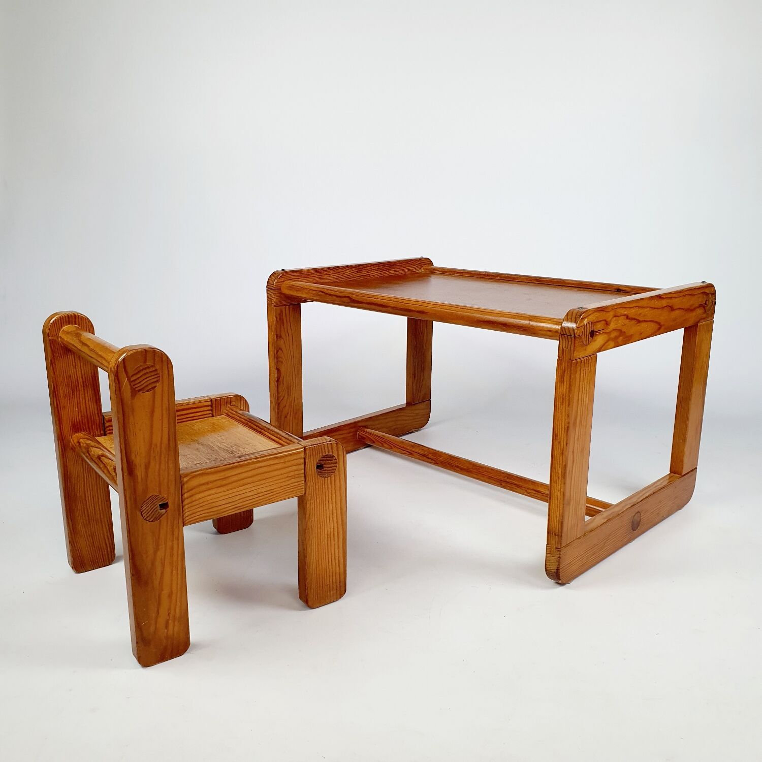 Children's pine desk and chair