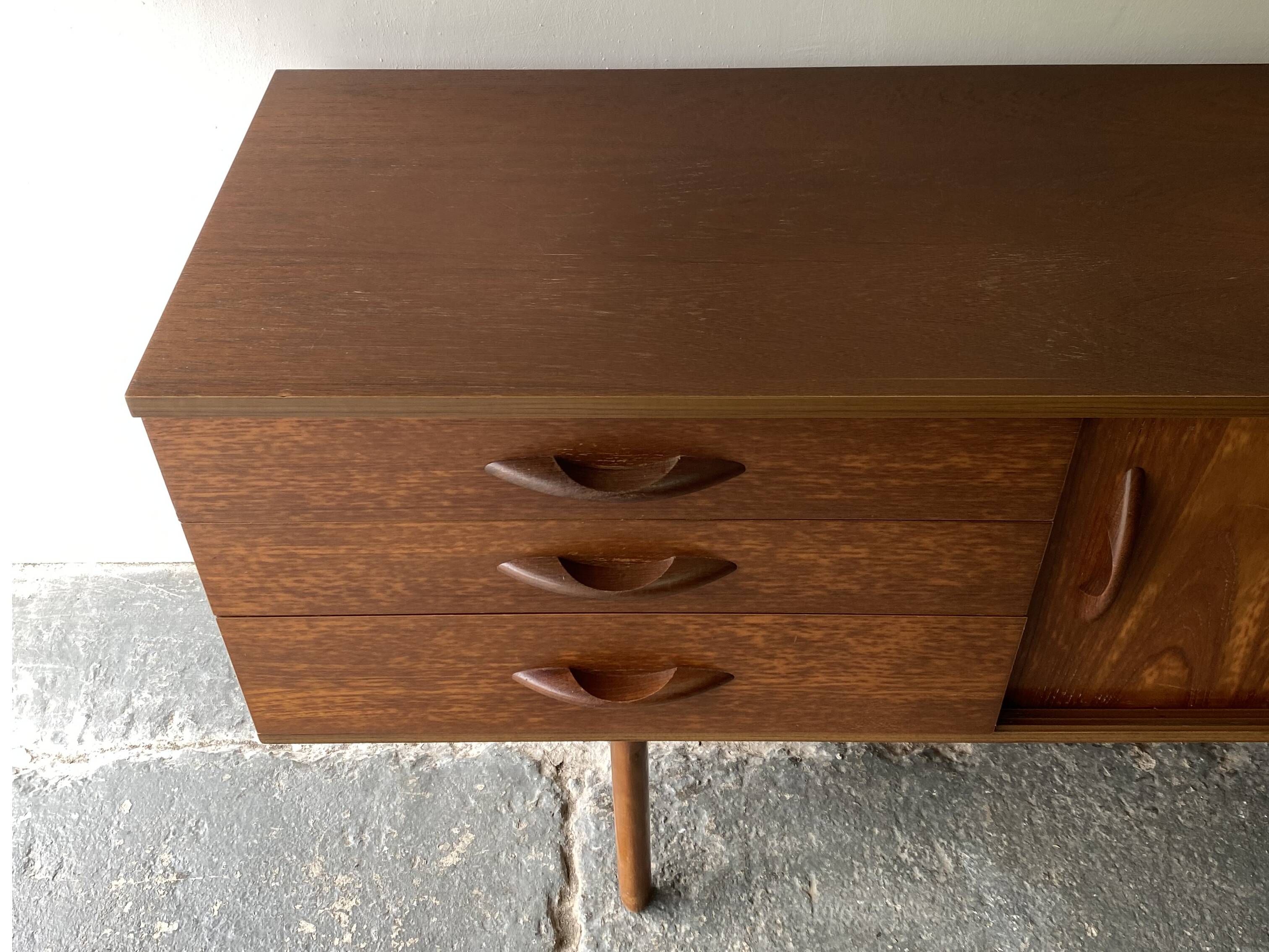1960’s Mid century/vintage sideboard by Avalon