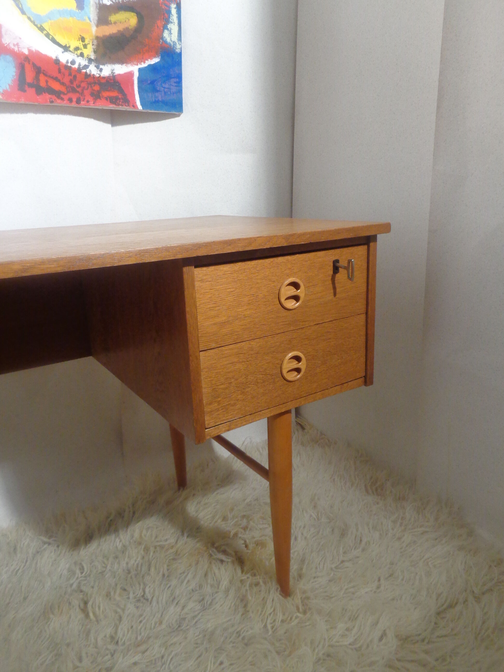 Scandinavian desk 60
