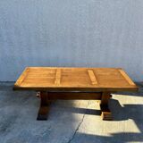 Farm table