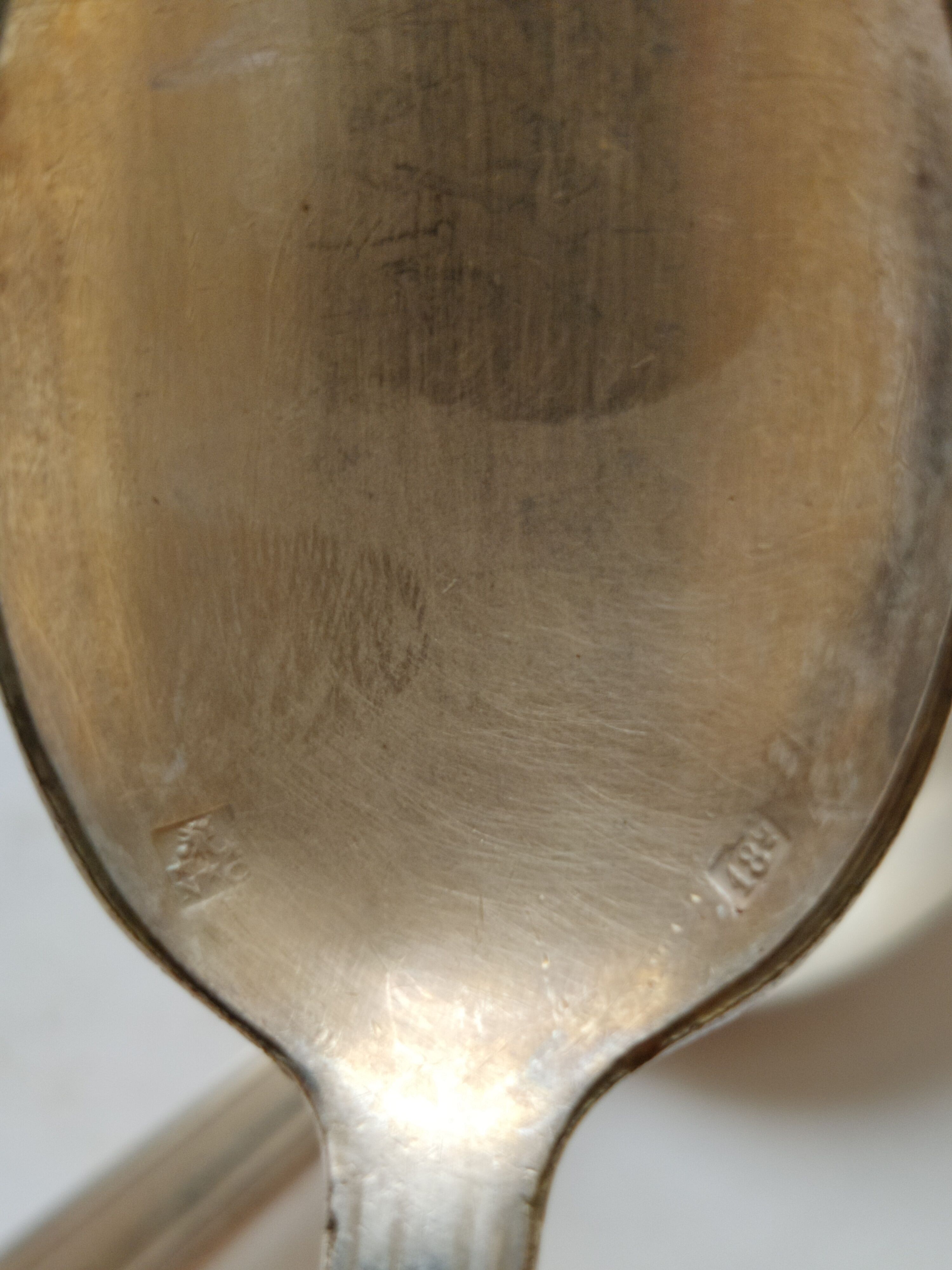 7 classic silver-plated teaspoons