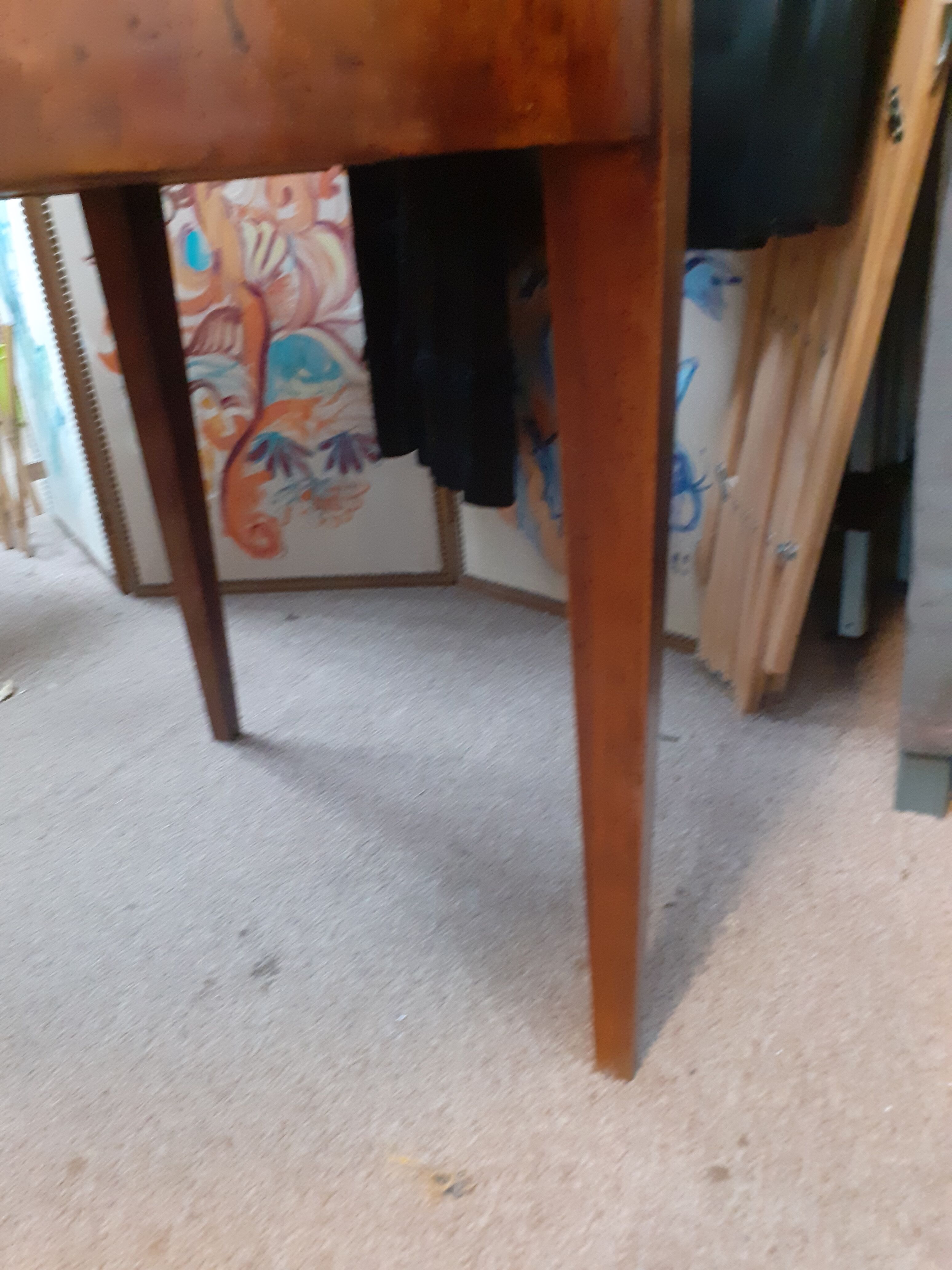 Table demi lune en noyer