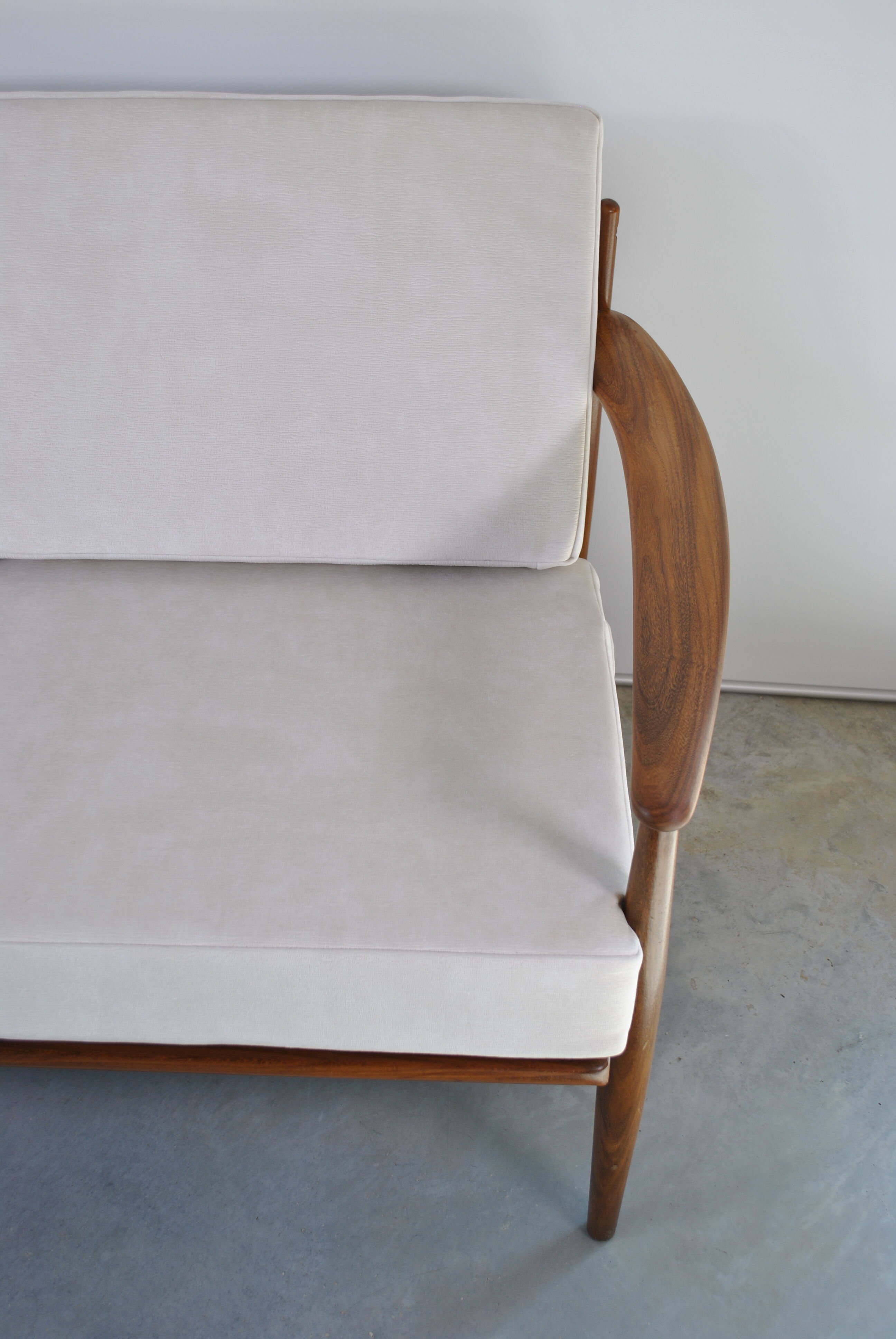 Danish scandinavian sofa distributed to Roche Bobois 1960