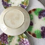 Set of 4 plates in slurry XIXth model Grapes