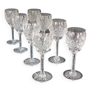 Huit verres à pied cristal