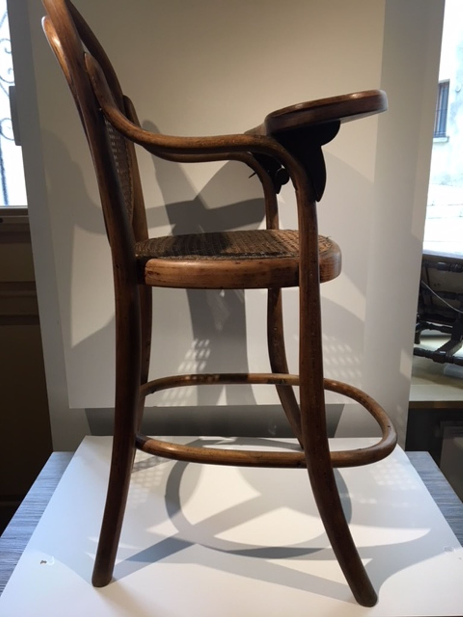 Baby high chair Thonet