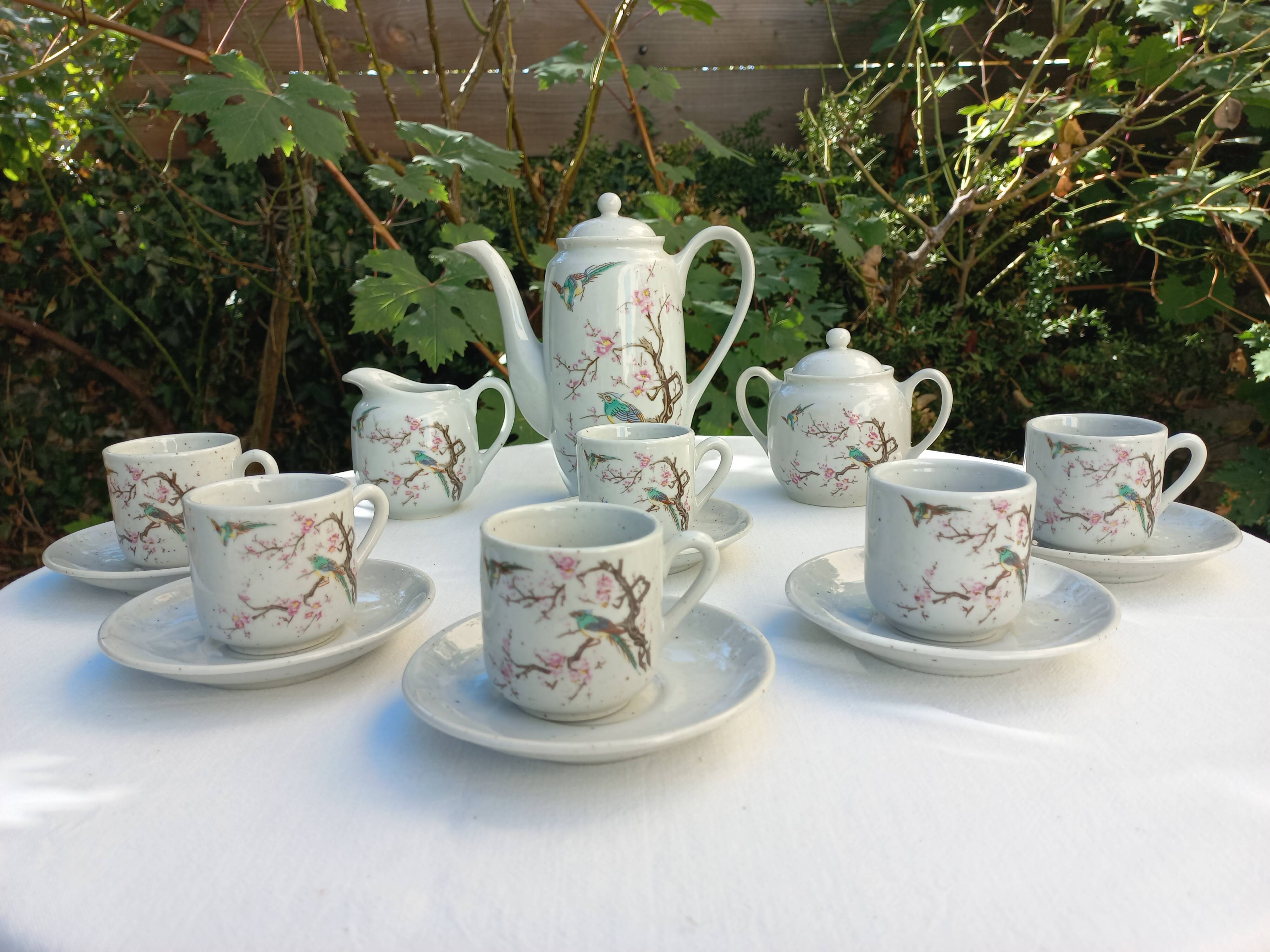 Ceramic coffee set