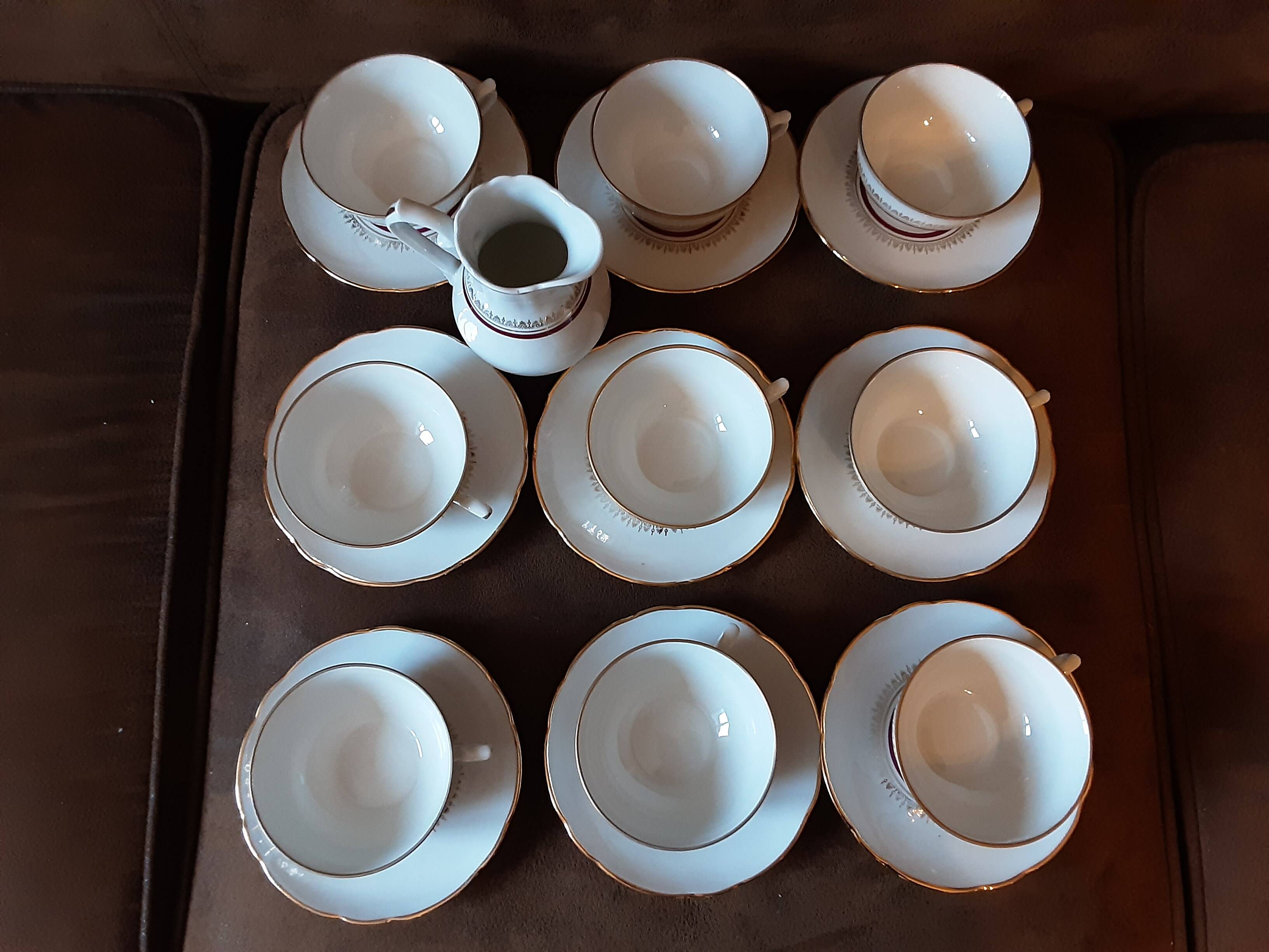 Ensemble à café F D véritable porcelaine