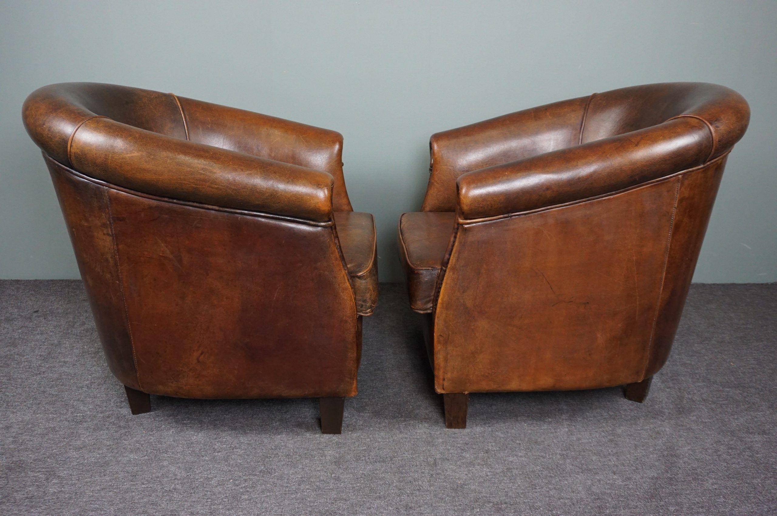 Set of 2 club armchairs in sheep leather
