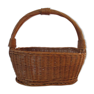 Brown wicker basket