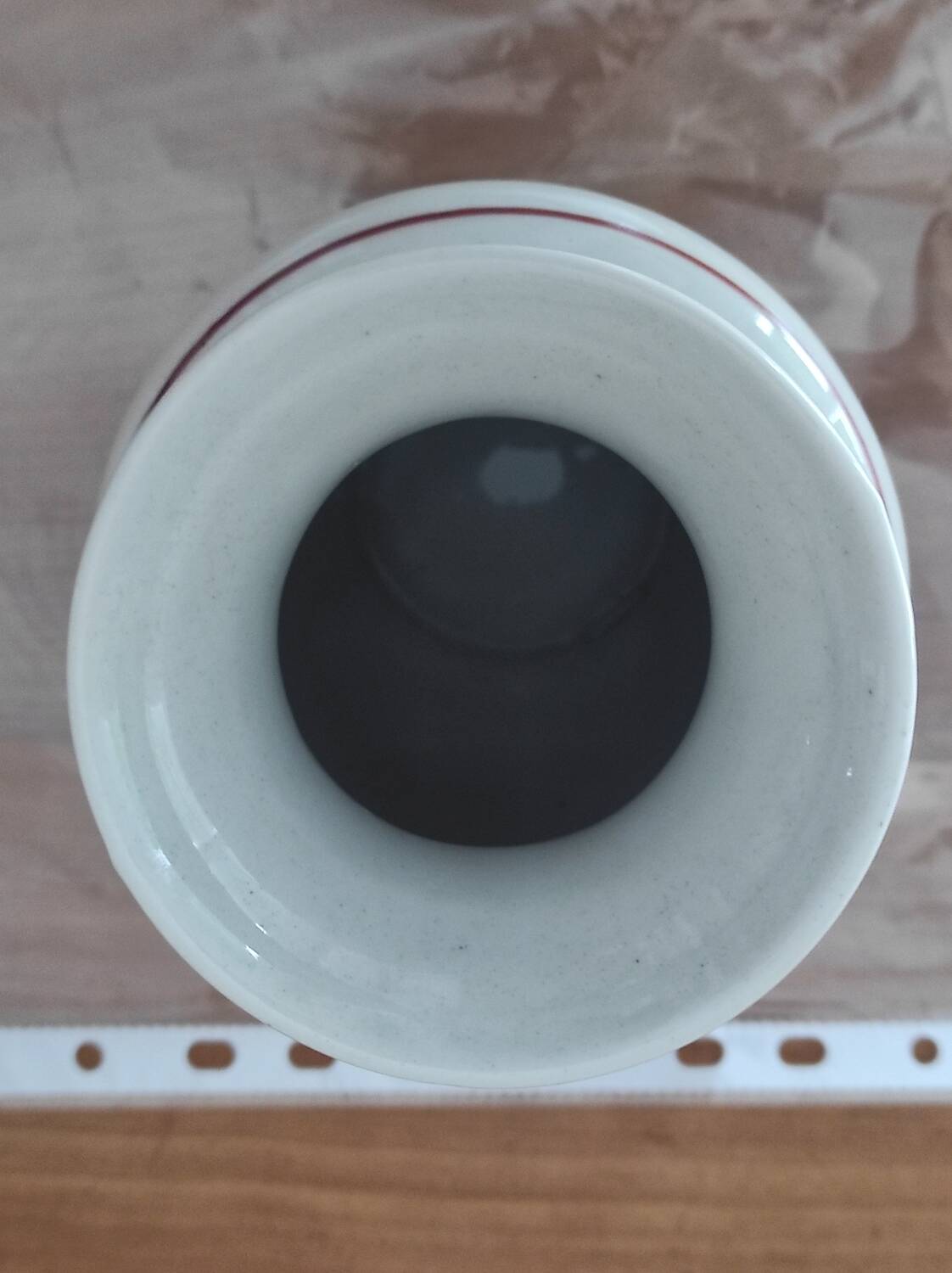 Porcelain vase with peacock decoration