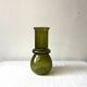 Vase scandinave vert olive, design Riihimaki / Tamara Aladin