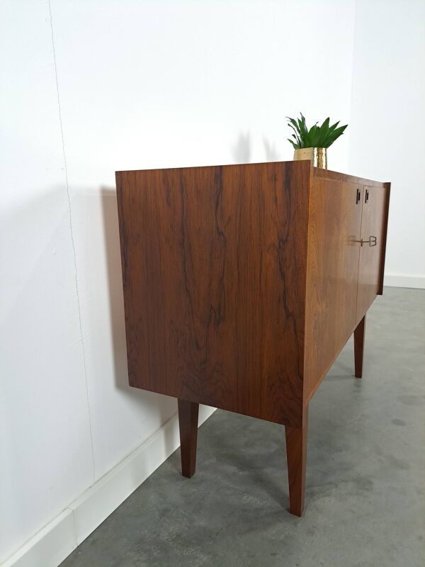Dressoir vintage en palissandre au design plus raffiné kast Bartels Werke