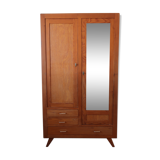 Compass foot cabinet