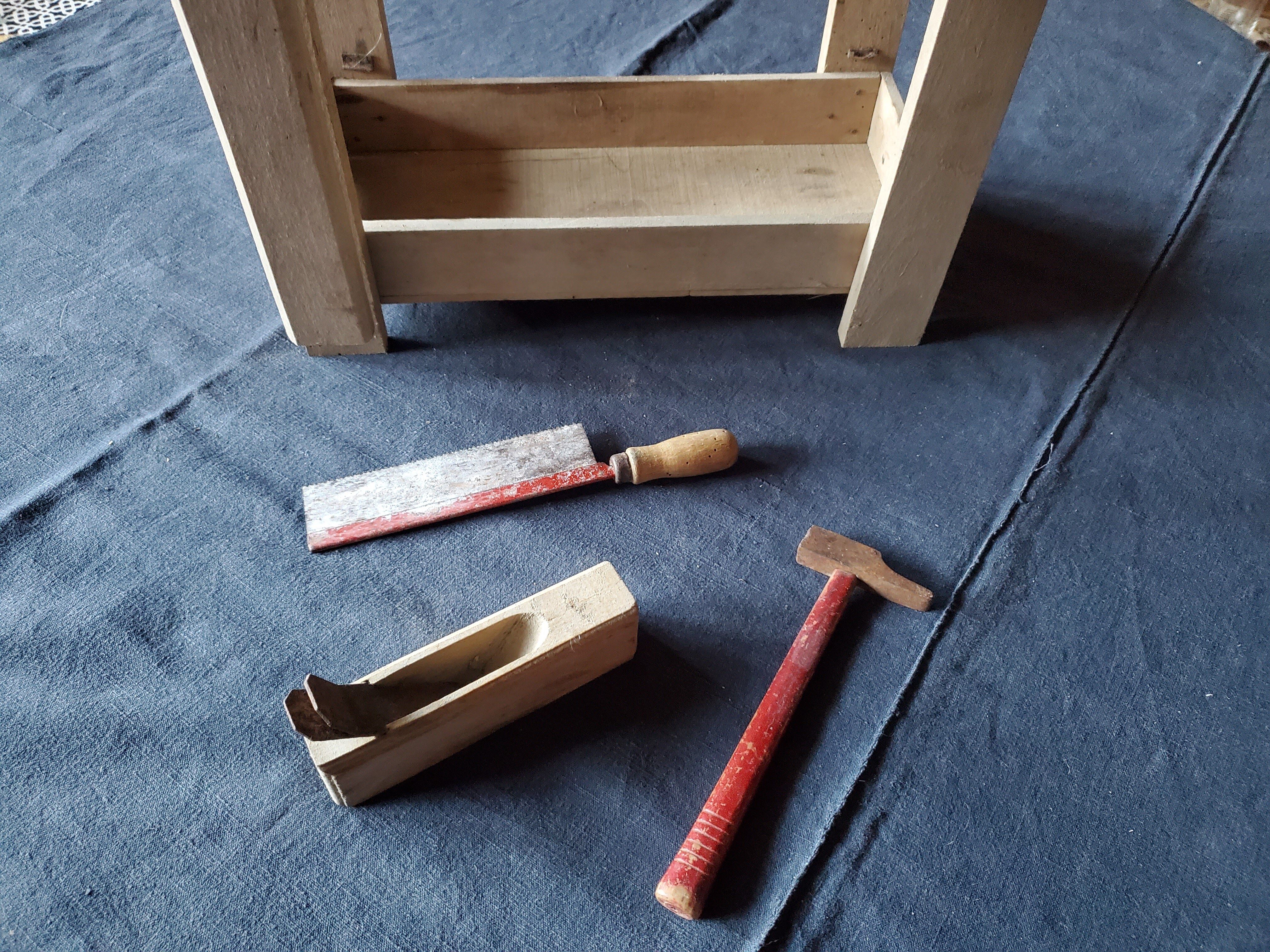Wood workbench