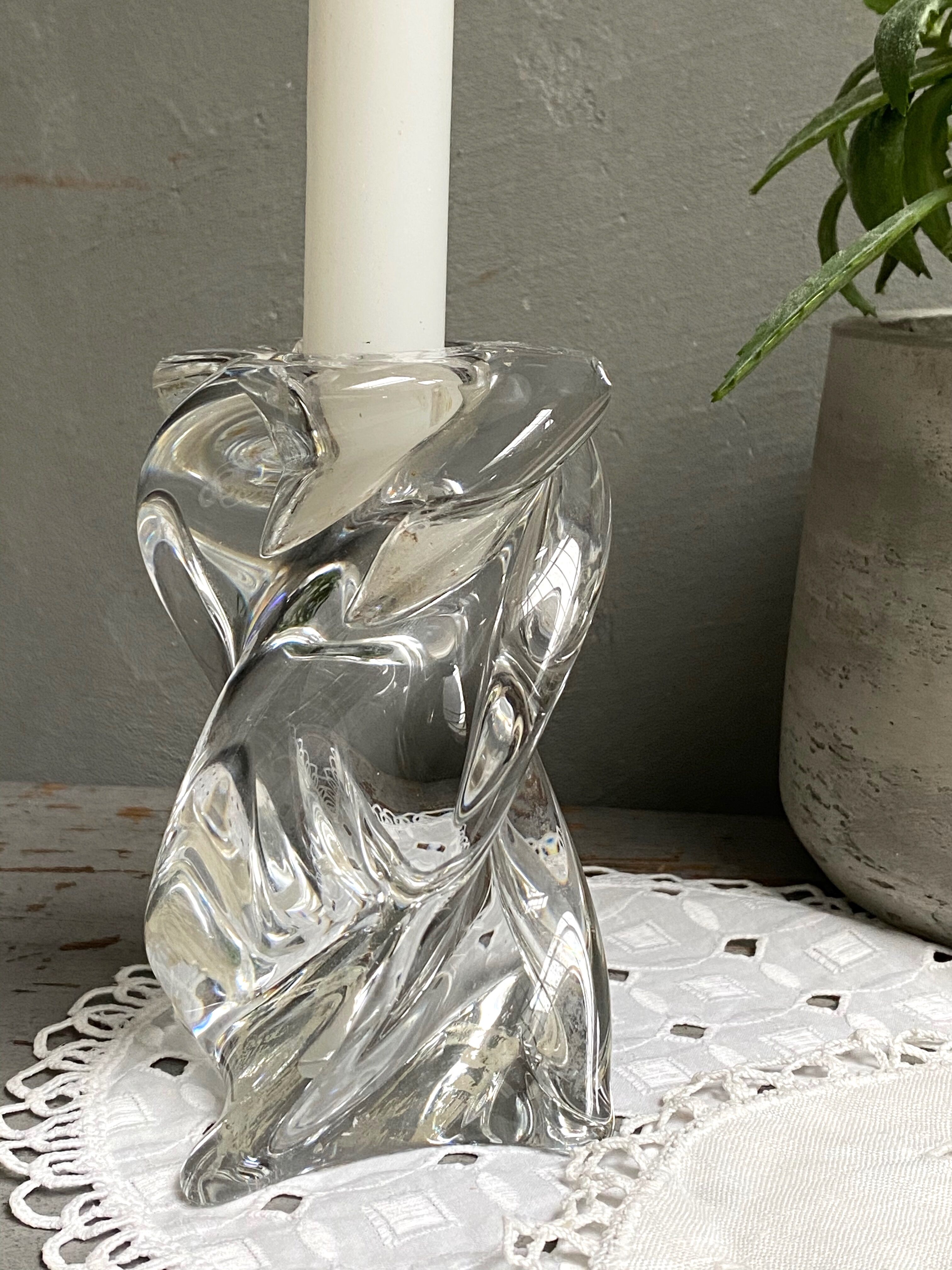 Crystal candle holder