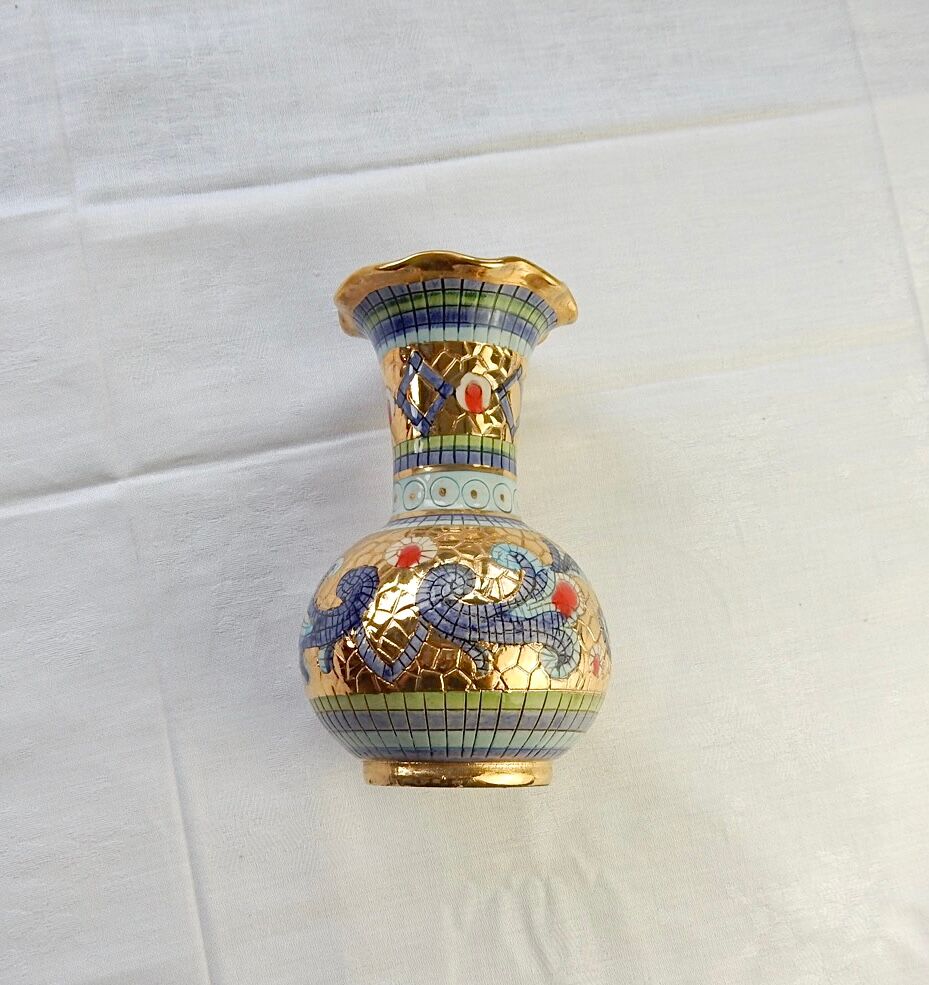 Small vase Assisi vintage Italy