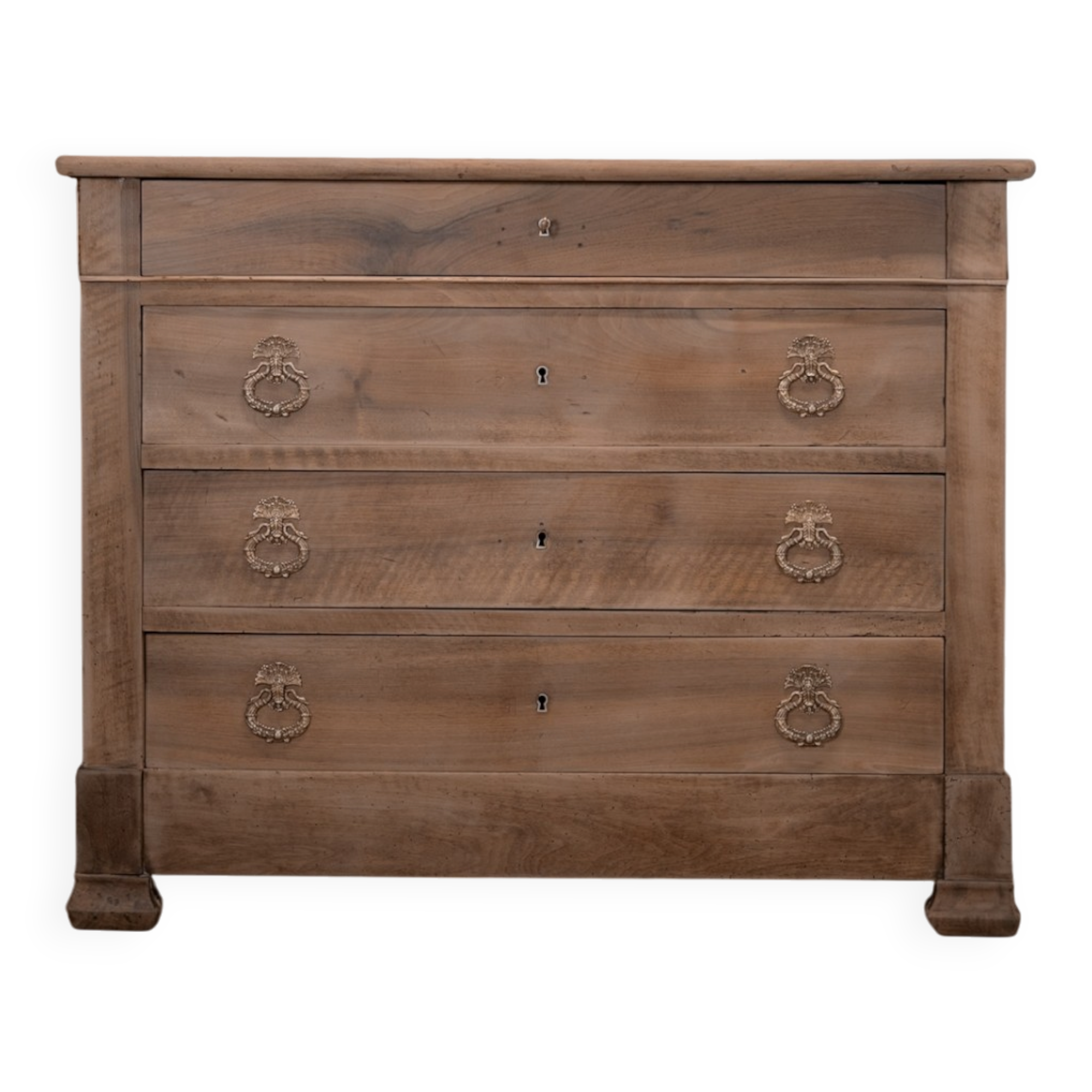 Commode en noyer massif
