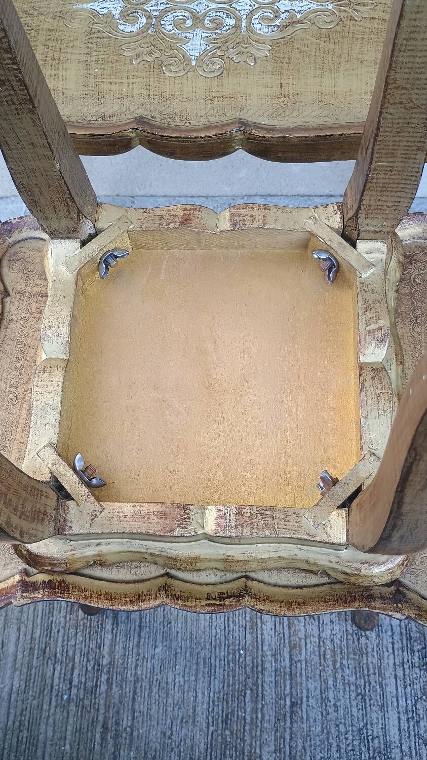 Set of three nesting tables in gilded wood in Florentine style Hollywo.